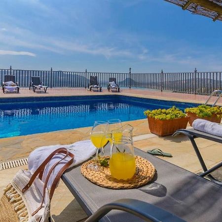 La Villa Del Lago Iznajar By Ruralidays Exterior foto